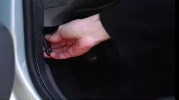 6051 -quand-entretien-voiture-revision-pannes-carnet