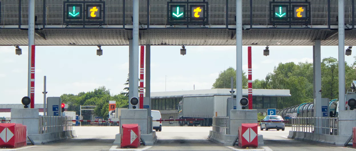 Vinci: polémique autour du badge télépéage pour les pompiers