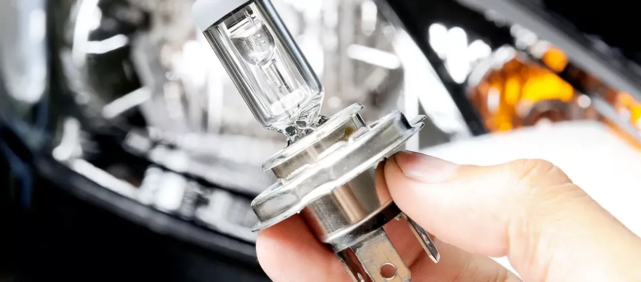 controle-technique-carglass-remplace-vos-optiques-de-phares